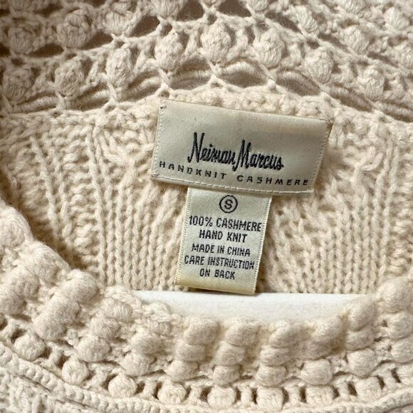 Neiman Marcus Women's Cream and Tan Jumper - Picture 4 of 4
